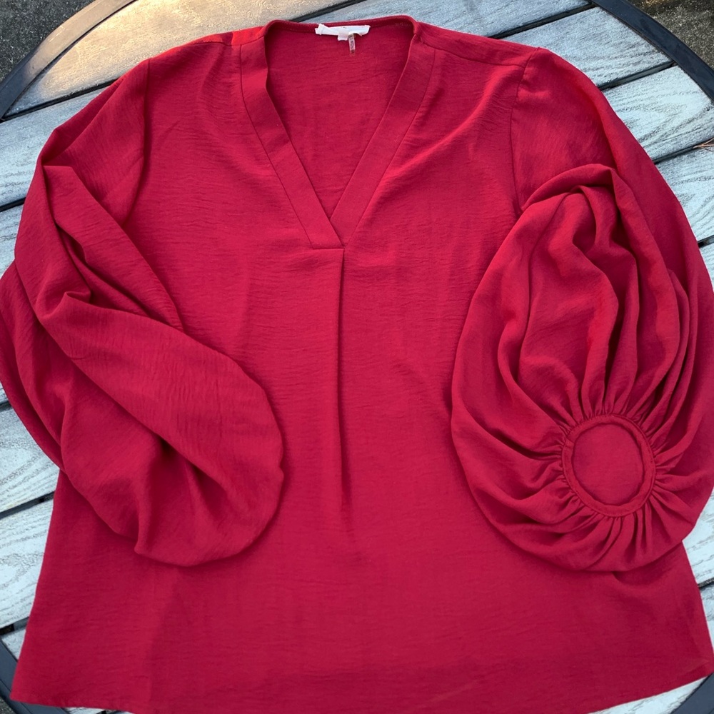 Entro Crimson Blouse size Smalll